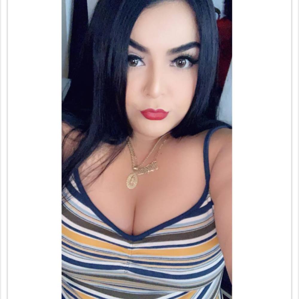 Meet your Posher, Kandiee